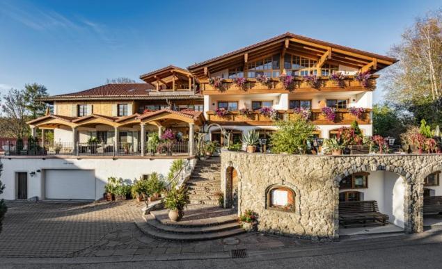 Landgasthaus & Hotel Kurfer Hof Bad Endorf Exterior foto